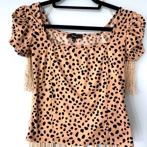 LULUS leopard puff sleeve top!